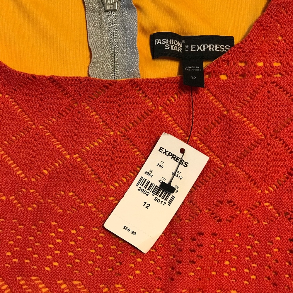 Express mixed material Dress - Picture 3 of 3